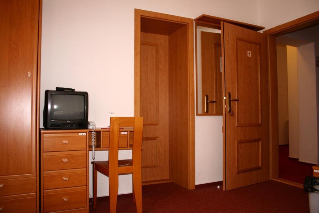 Hotel Maria ออสตราวา ภายนอก รูปภาพ